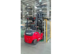 電動叉車銷售服務中心_ 長沙諾力叉