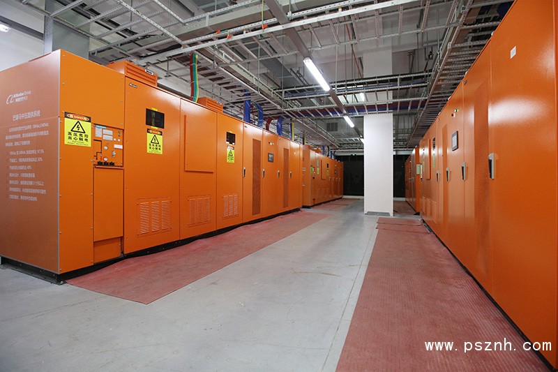 圖二 數據中心巴拿馬電源顛覆了傳統IDC供電架構,讓供電傳輸一步到位,更加高效和可靠