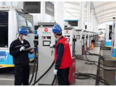 國家電網全面建設新能源汽車充電設施項目集中聯動開工 加快新基建 注入新動能