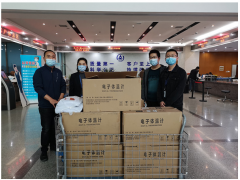 全力以赴！一大批校準(zhǔn)合格的體溫計(jì)趕在開學(xué)前交給學(xué)校