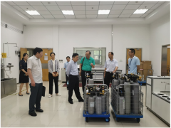 蘇州市市場(chǎng)監(jiān)管局副局長韋鋒到蘇州市計(jì)量院調(diào)研實(shí)驗(yàn)室建設(shè)工作