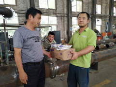 炎炎夏日送清涼 絲絲關愛系深情