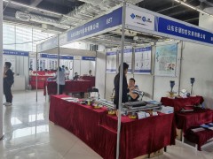 直擊現(xiàn)場(chǎng)丨東朋自控儀表攜防腐壓力儀表、溫度儀表、液位儀表彩亮相淄博石油化工展