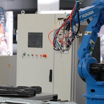 汽車落水槽項目涂膠設備