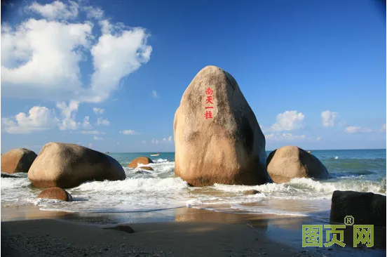 化身藍海衛士,守護三亞海濱丨盈峰環境首個“海域保潔”項目正式簽約進場