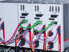 基于工業 PC 和伺服產品的生產制造技術助力提升性能、速度和效率