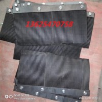 導料槽防塵簾具有濕潤、沖洗作用 等風等雨我只為在等你