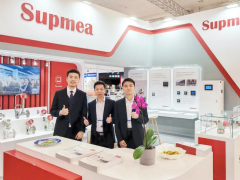 在德國(guó)漢諾威,美儀還是這么火