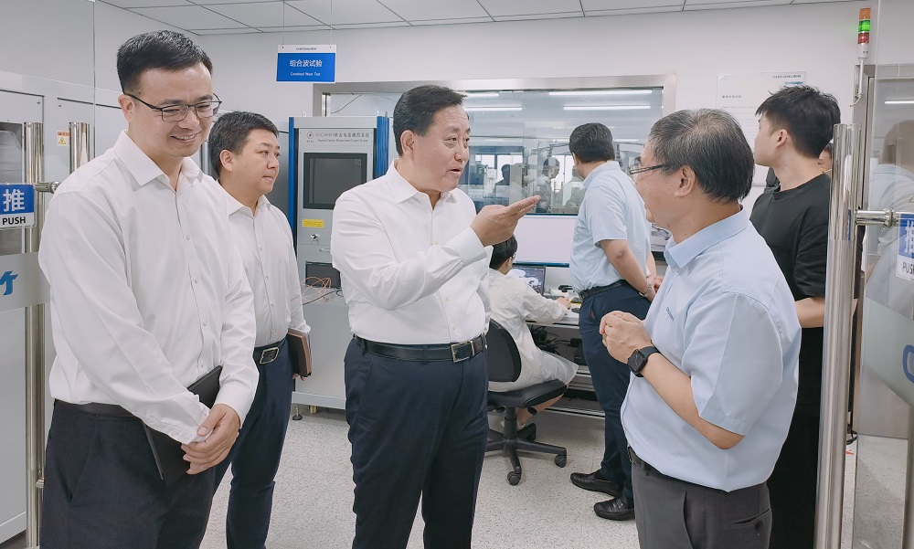 上海松江區委書記程向民一行蒞臨辰竹交流