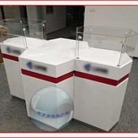 南京企業(yè)展廳展柜 企業(yè)榮譽(yù)柜 多邊行展柜制作