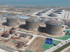 天辰公司總承包的山東中燃寶港液化烴庫區項目三臺低溫罐氣頂升圓滿成功