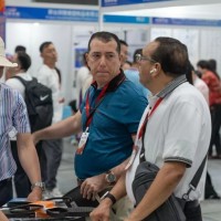 2025年潤滑油、脂展會/湖北武漢汽車用潤滑油展覽會