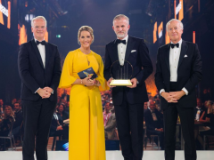 賀利氏因其卓越的創業精神和社會責任感榮獲 “2024 年 EY 年度企業家 ”榮譽獎