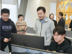 推動人工智能產業創新發展，浦東新區領導調研OPC企業和項